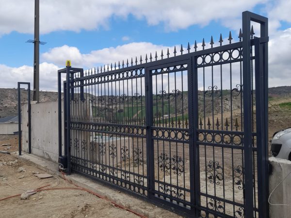 Otomatik Bahçe Kapısı