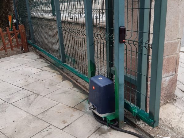 Otomatik Bahçe Kapısı